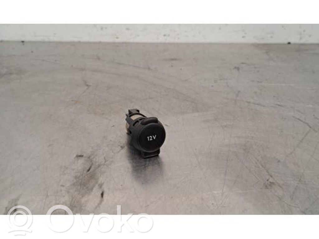 12 V Socket (front)   9801850877,9666105377,9666105377