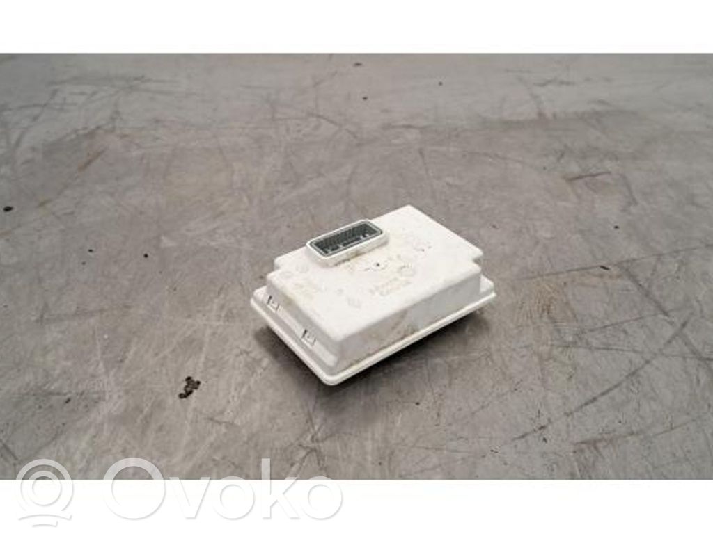 Renault Master III Antenna control unit 