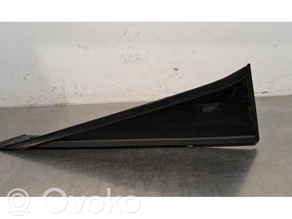 Peugeot 408 II Geam lateral spate 