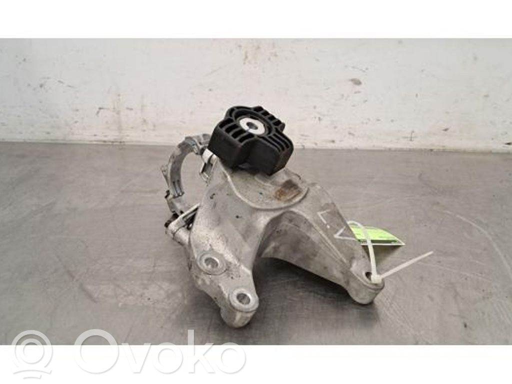 Volvo XC40 Staffa del cuscinetto di supporto dell’albero di trasmissione 