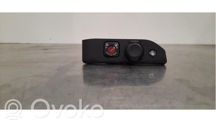Citroen Jumpy 12 V Socket (front) 