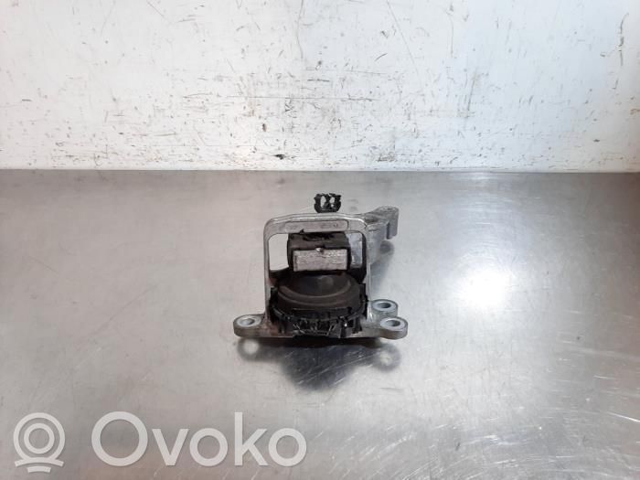 Renault Espace V (RFC) Engine mount bracket 