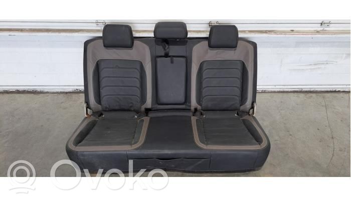 Fotel tylny   2HJ883405BL,2HJ885775,2HJ885775