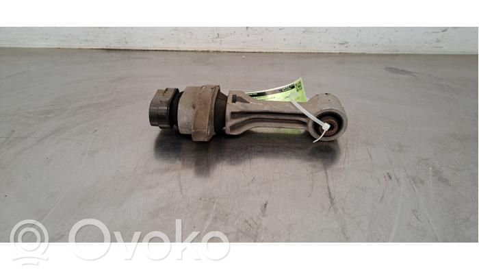 Hyundai i30 fastback Gearbox mounting bracket 