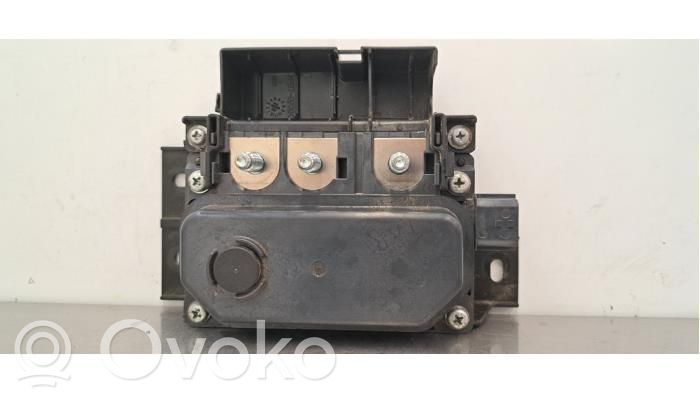 Renault Arkana Unidad de control de la batería 