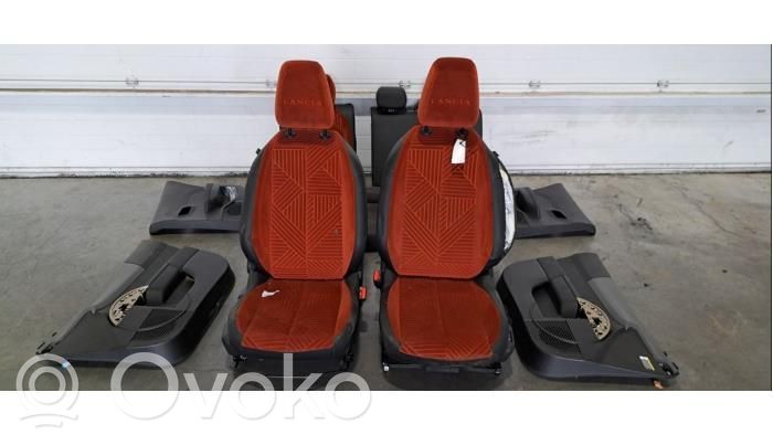 Interior set