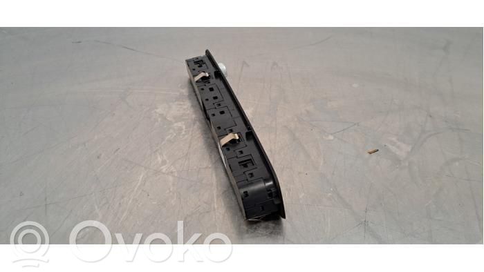 Head unit multimedia control   61315A63F19,61315A63F19,5A63F19,61315A63F1901,61315A63F1902