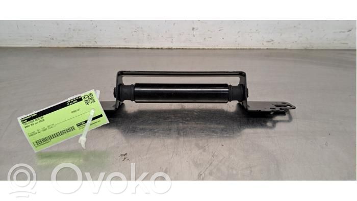 Engine mount bracket   7472304,51247472304,51247472304