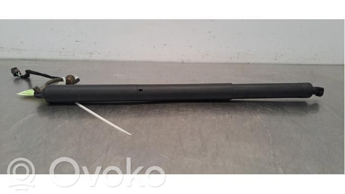 Porsche Macan (95B) Tailgate strut 
