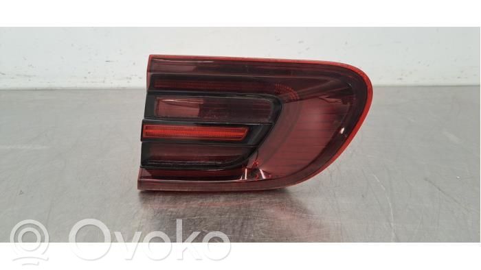 Porsche Macan (95B) Takavalon valaisimen muotolista 