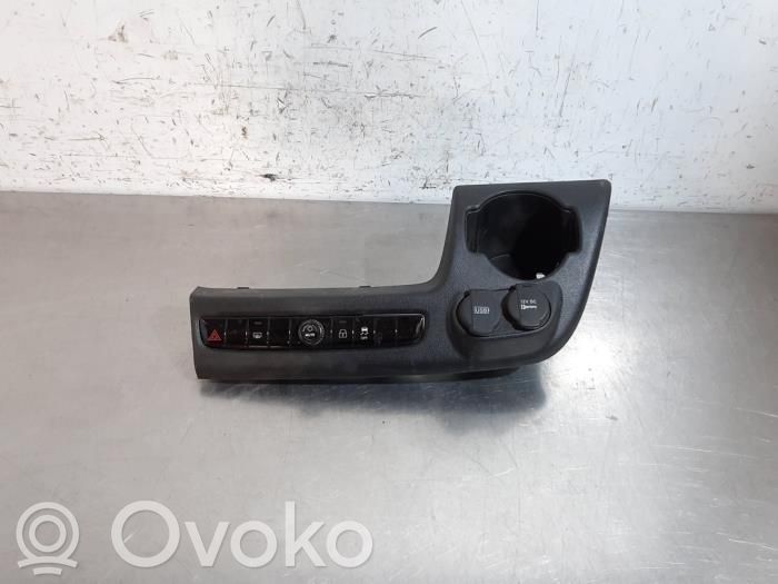 Fiat Ducato Botón interruptor de luz de peligro 