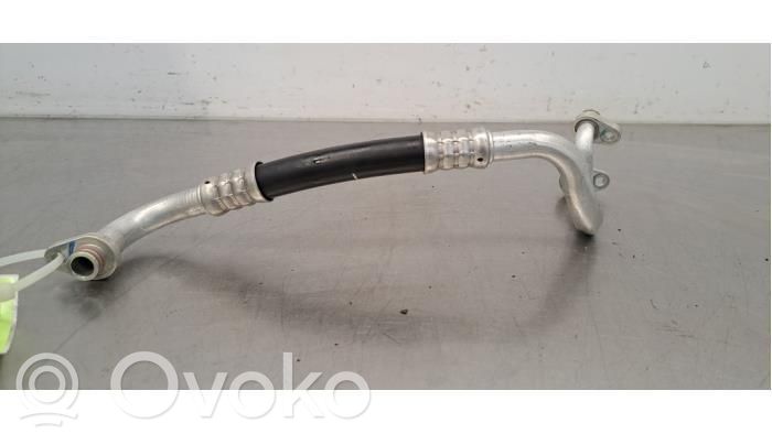 Ilmastointilaitteen putki (A/C)   T699470A,T699470A