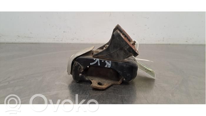 Toyota Hilux VIII Suport tampon motor