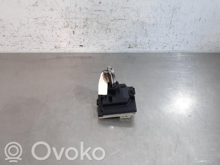 Mercedes-Benz C W205 Komputer / Sterownik ECU i komplet kluczy 