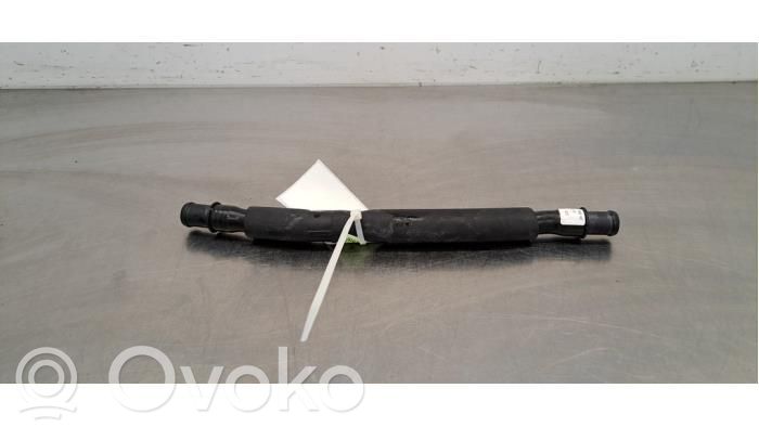 Audi e-tron Engine coolant pipe/hose 