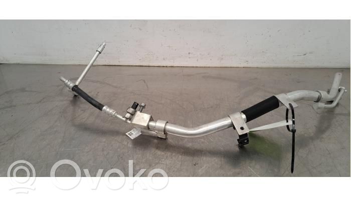 BMW X7 G07 Wąż / Przewód klimatyzacji A/C 