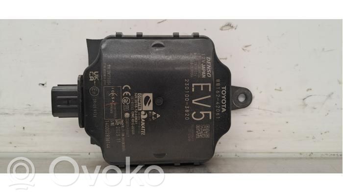 Toyota RAV 4 (XA50) Sensor de radar Distronic 