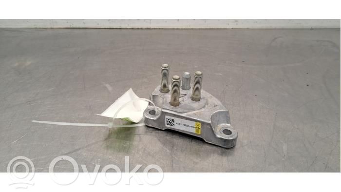 Ford Puma Soporte de montaje de la caja de cambios 