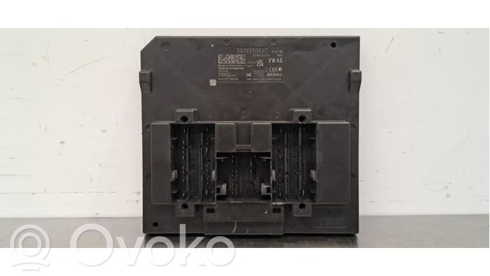 Audi Q2 - Unidad de control/módulo de carrocería central 