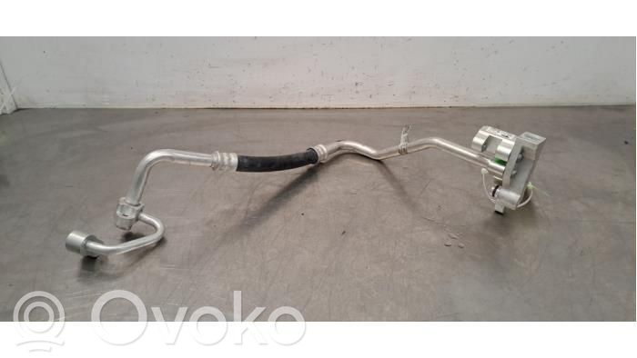 Audi e-tron Ilmastointilaitteen putki (A/C) 