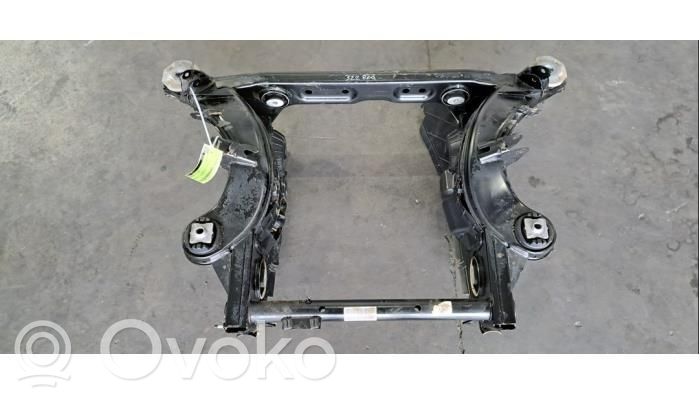 Mercedes-Benz EQC Rama pomocnicza przednia 