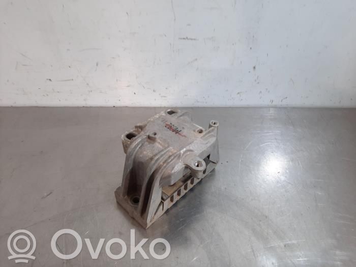 Engine mount bracket   1K0199262CP,1K0199262CP