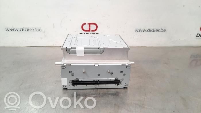Mercedes-Benz C W205 Panel / Radioodtwarzacz CD/DVD/GPS 