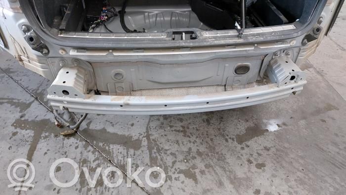 Volvo XC40 Travesaño del parachoques trasero