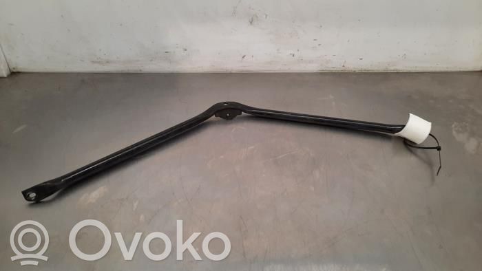 BMW 2 F46 Inna część podwozia