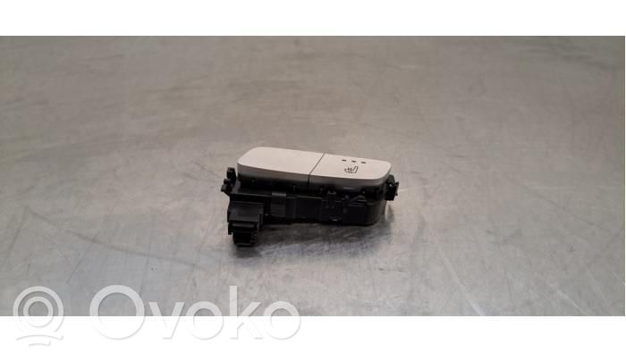 Comutator încălzire scaune   A2059053218,A2059053218