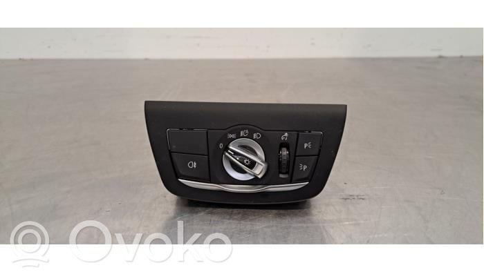 BMW X3 G01 Headlight level height control switch 