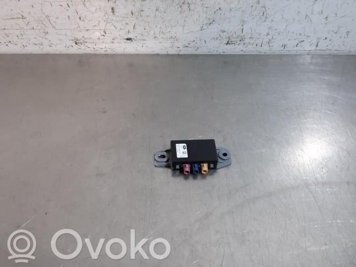 Land Rover Discovery Sport Amplificator antenă aeriană 