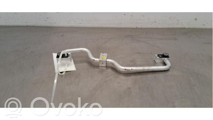 Audi Q4 e-tron Ilmastointilaitteen putki (A/C) 