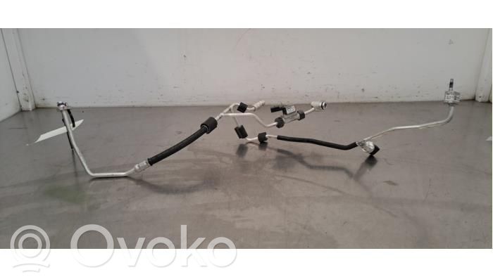 Audi Q3 F3 Conductă/furtun aer condiționat (A/C) 