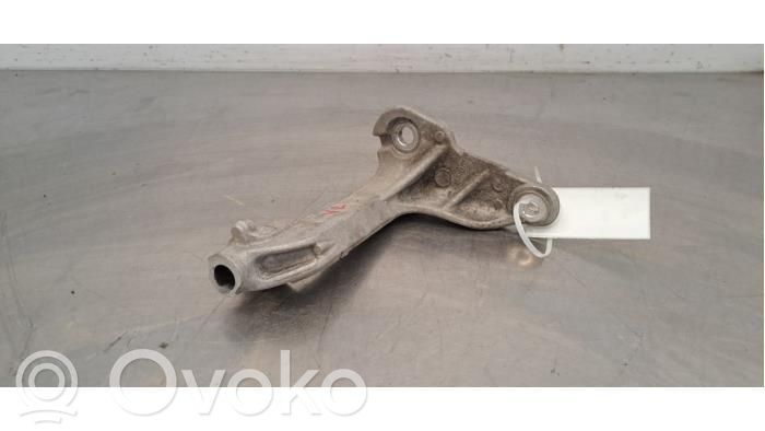 Nissan Juke II F16 Alte piese compartiment motor 