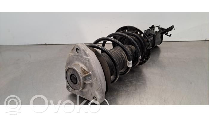 Mercedes-Benz CLA C117 X117 W117 Ammortizzatore anteriore