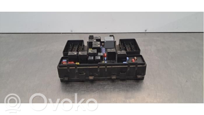 Ford Ranger IV Juego de caja de fusibles 