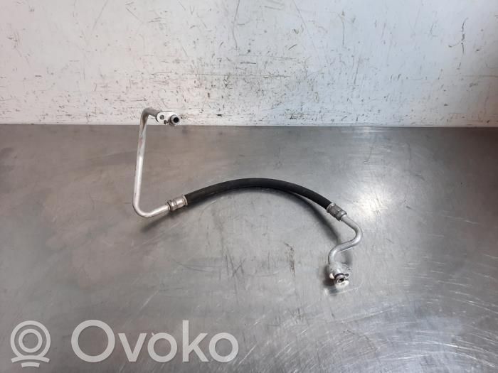 Ilmastointilaitteen putki (A/C)   2Q0816721F
