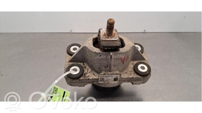 Land Rover Range Rover Sport L494 Engine mount bracket 