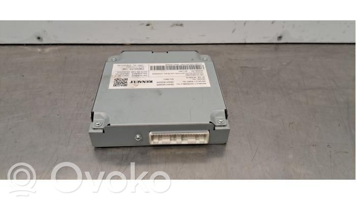 Renault Captur II Kameros valdymo blokas 