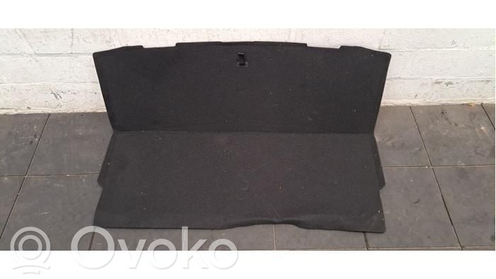 Opel Astra L Mochetă portbagaj 