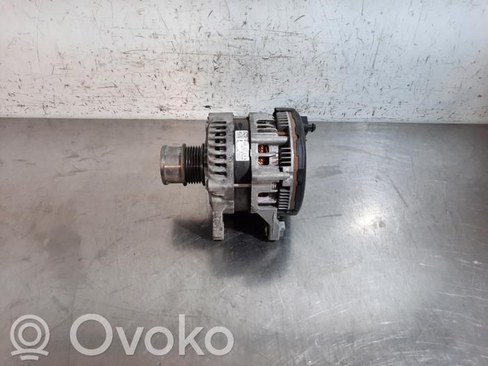 Audi A4 S4 B9 8W Ģenerators 