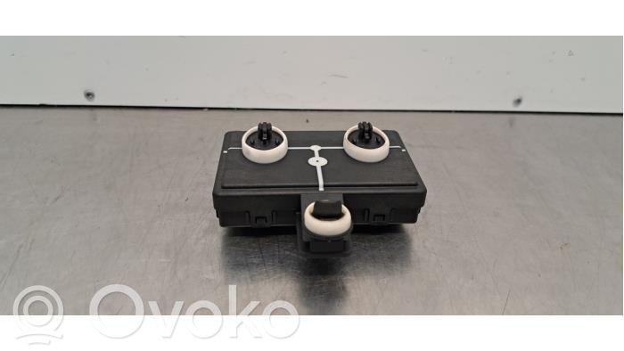 Audi e-tron Door central lock control unit/module 