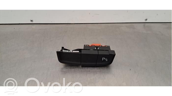 Skoda Kamiq Interruptor del sensor de aparcamiento (PDC) 