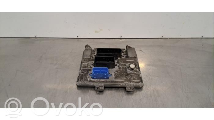 Opel Astra K Moottorin ohjainlaite/moduuli 