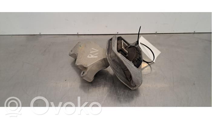 Nissan Micra K14 Engine mount bracket 
