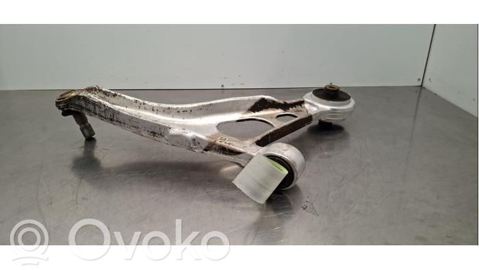 Nissan Qashqai J12 Front control arm 