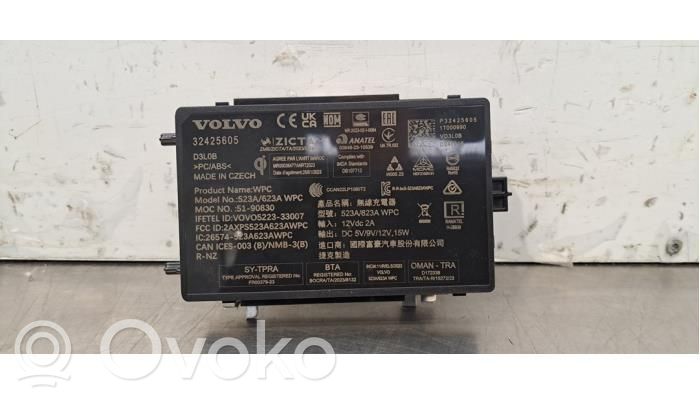 Volvo EC40 Wireless charging module 
