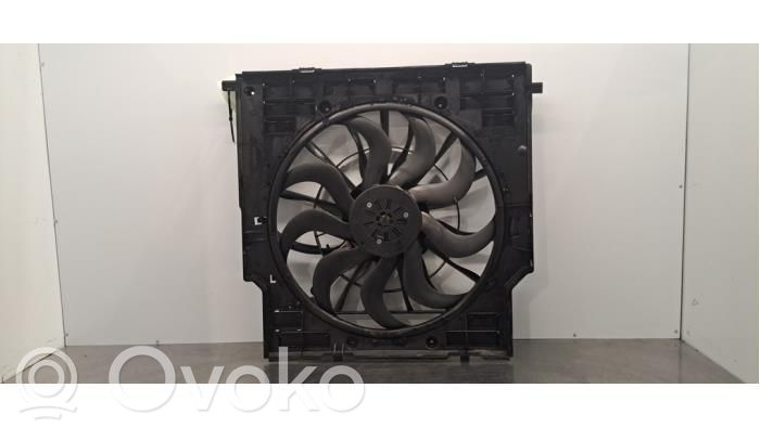 BMW X5 G05 Wentylator / Komplet 