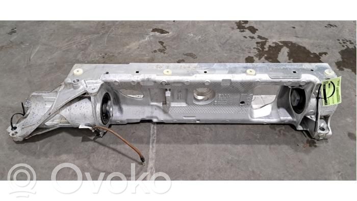 Engine mount bracket   19878810,22118869834,33369845739,8842576,9796428